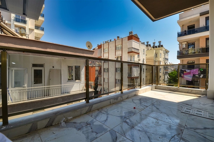 Квартиры планировки 2+1,3+1 в центре города Анталия 