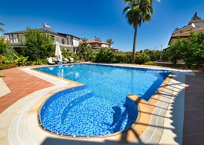 Виллы планировки 5+1 в живописном районе Кемера