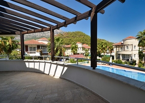 Виллы планировки 5+1 в живописном районе Кемера