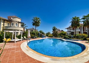 Виллы планировки 5+1 в живописном районе Кемера