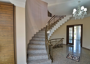 Виллы планировки 5+1 в живописном районе Кемера