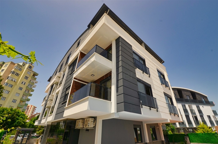 Квартиры планировки 1+1 , 2+1 и 4+1 в микрорайоне Гюзельоба - Анталия 