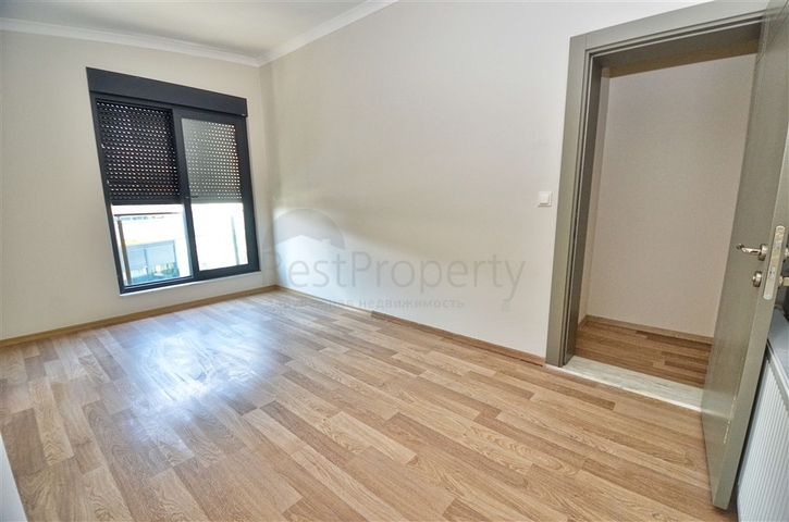 Квартира планировки 5+1 дуплекс в центре города Анталия 