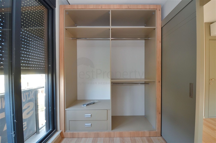 Квартира планировки 5+1 дуплекс в центре города Анталия 