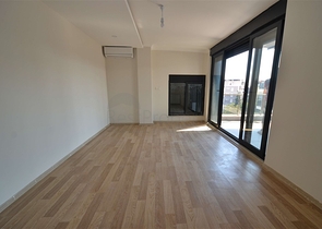 Квартира планировки 5+1 дуплекс в центре города Анталия 