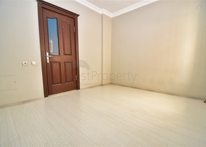 Квартира планировки 3+1 в центре города Анталия 