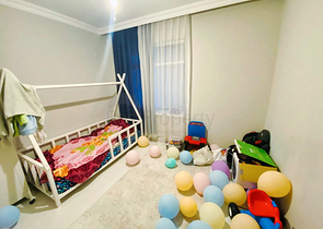 Квартира планировки 3+1 в центре города Анталия 