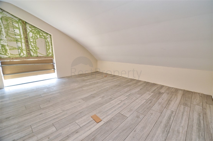 Квартиры планировки 6+1 в центре города Анталия 