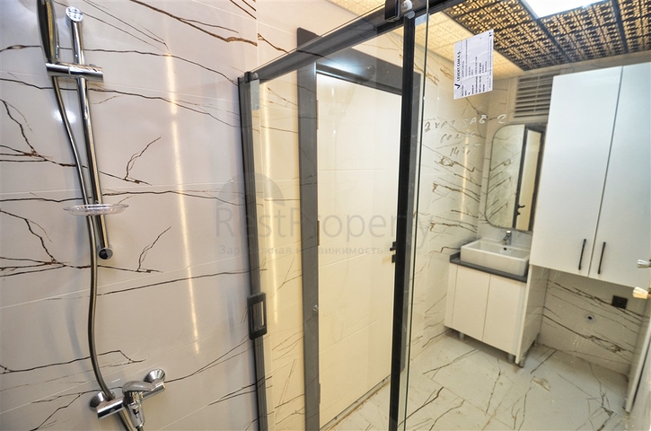 Квартиры планировки 6+1 в центре города Анталия 