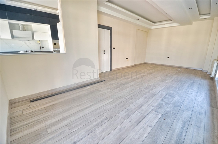 Квартиры планировки 6+1 в центре города Анталия 