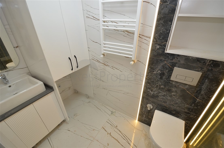 Квартиры планировки 6+1 в центре города Анталия 