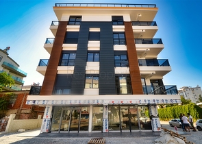 Квартиры планировки 6+1 в центре города Анталия 