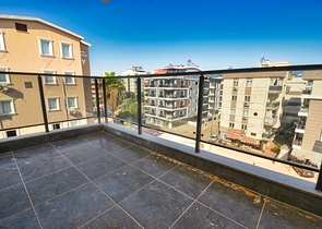 Квартиры планировки 6+1 в центре города Анталия 