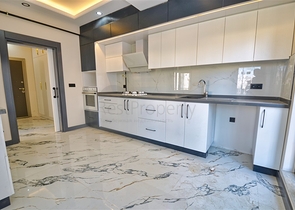 Квартиры планировки 6+1 в центре города Анталия 