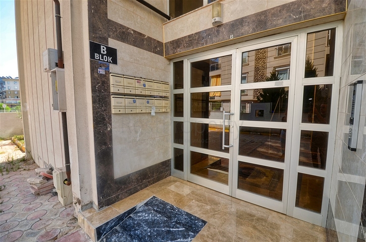 Квартира планировки 2+1 в микрорайоне Кызыларык - Анталия 