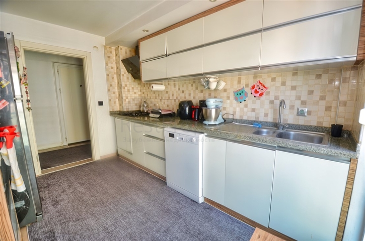 Квартира планировки 2+1 в микрорайоне Кызыларык - Анталия 