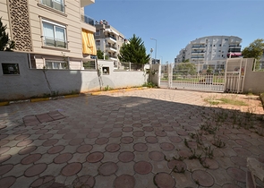 Квартира планировки 2+1 в микрорайоне Кызыларык - Анталия 