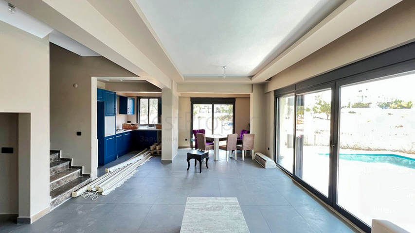 Вилла планировки 4+1 в районе Фетхие - Анталия 