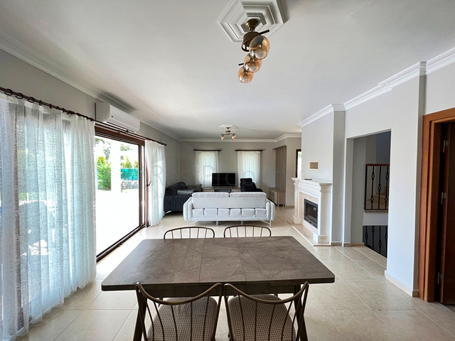 Вилла планировки 4+1 в районе Фетхие - Анталия 