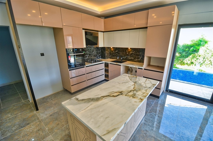 Вилла планировки 5+1 в районе Белек - Анталия 