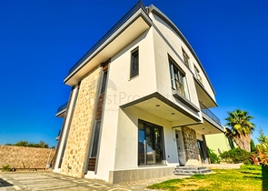 Вилла планировки 5+1 в районе Белек - Анталия 