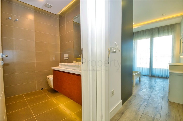 Квартира планировки 4+1 в микрорайоне Унджалы - Анталия 