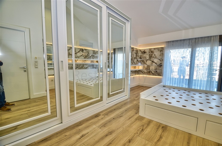 Квартира планировки 4+1 в микрорайоне Унджалы - Анталия 