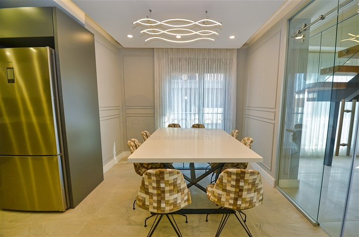 Квартира планировки 4+1 в микрорайоне Унджалы - Анталия 