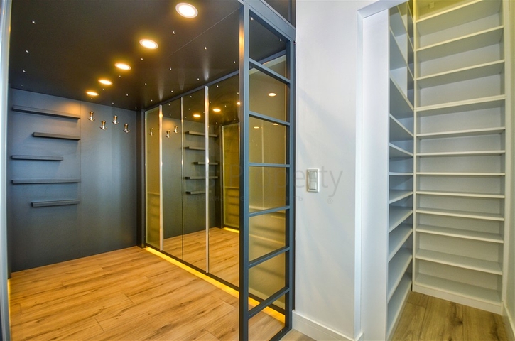 Квартира планировки 4+1 в микрорайоне Унджалы - Анталия 