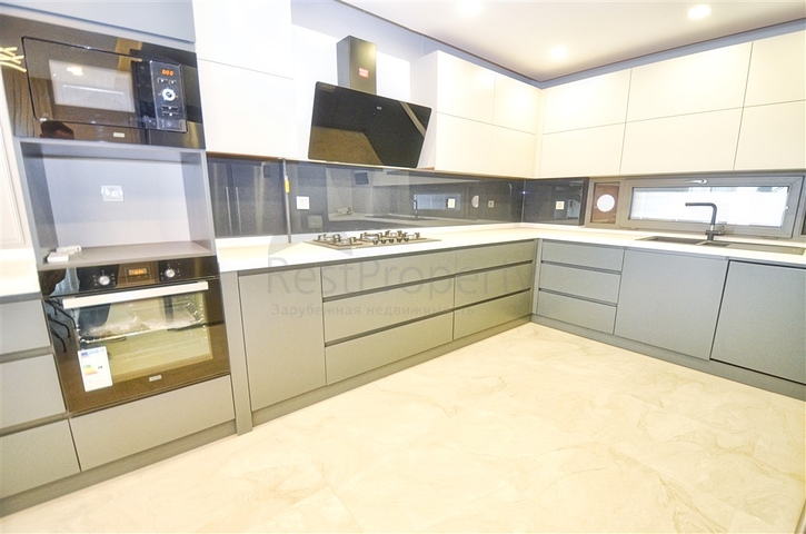 Квартира планировки 4+1 в микрорайоне Унджалы - Анталия 