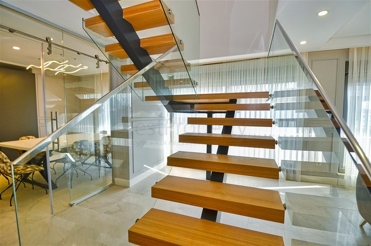 Квартира планировки 4+1 в микрорайоне Унджалы - Анталия 