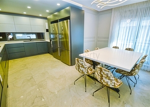 Квартира планировки 4+1 в микрорайоне Унджалы - Анталия 