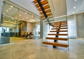 Квартира планировки 4+1 в микрорайоне Унджалы - Анталия 