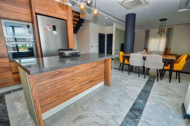 Вилла планировки 3+1 в районе Дощемеалты - Анталия 