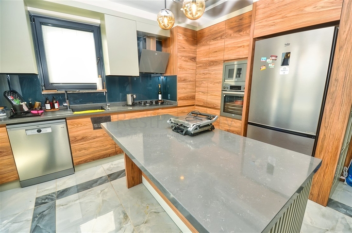 Вилла планировки 3+1 в районе Дощемеалты - Анталия 