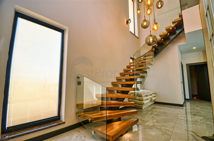 Вилла планировки 3+1 в районе Дощемеалты - Анталия 