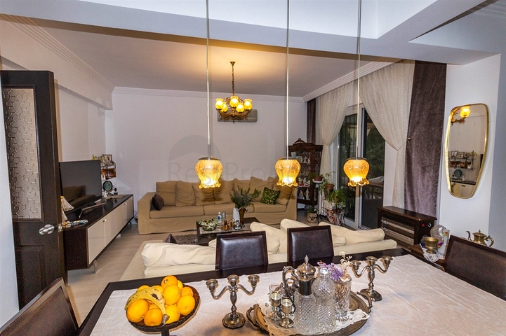 Квартира планировки 2+1 в районе Коньяалты - Анталия 