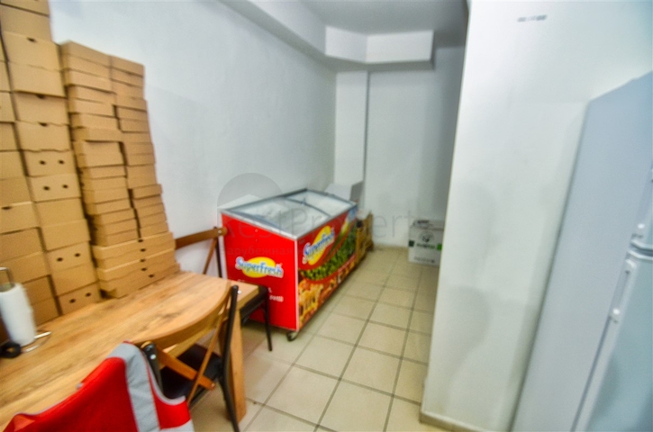 На продажу выставлено комерческое помещение в микрорайоне Торос  Анталия  На продажу выставлено комерческое помещение в микрорайоне Торос  Анталия