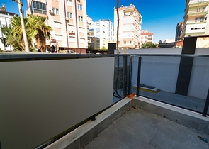 Квартира планировки 2+1 в центре города Анталия 