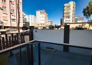 Квартира планировки 2+1 в центре города Анталия 