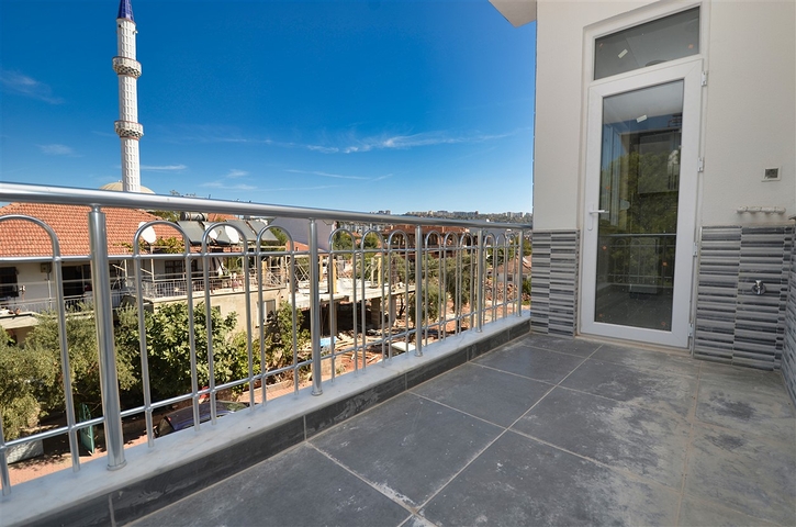 Квартиры планировки 2+1 и 6+1 дуплекс в районе Кепез - Анталия 