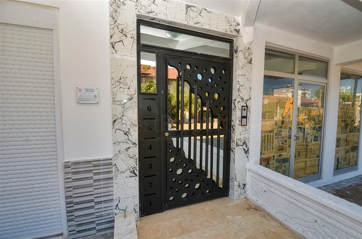 Квартиры планировки 2+1 и 6+1 дуплекс в районе Кепез - Анталия 