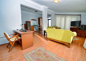 Квартира планировки 4+1 дуплекс в центре города Анталия