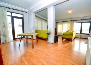 Квартира планировки 4+1 дуплекс в центре города Анталия