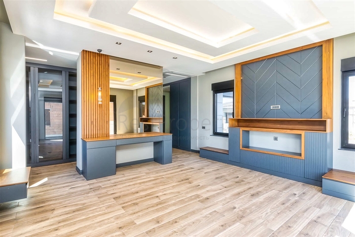 Вилла планировки 6+1 в районе Дошемеалты - Анталия 