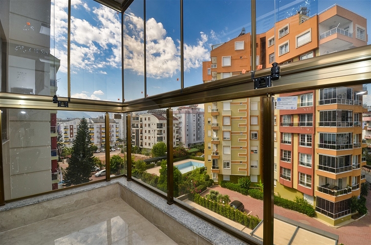 Квартиры планировки 4+1 в районе Коньяалты - Анталия