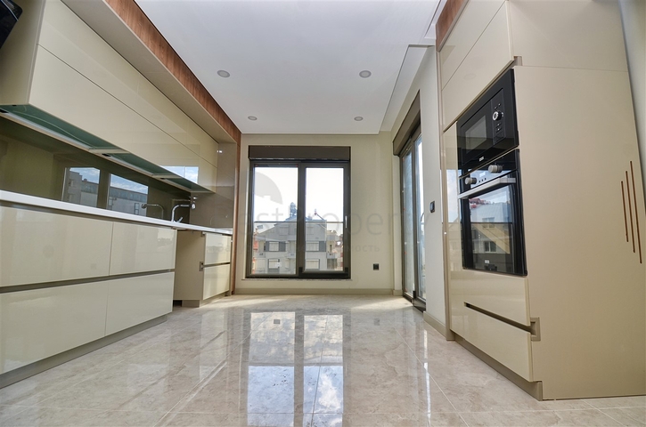 Квартиры планировки 4+1 в районе Коньяалты - Анталия