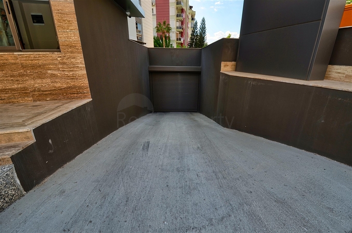 Квартиры планировки 4+1 в районе Коньяалты - Анталия