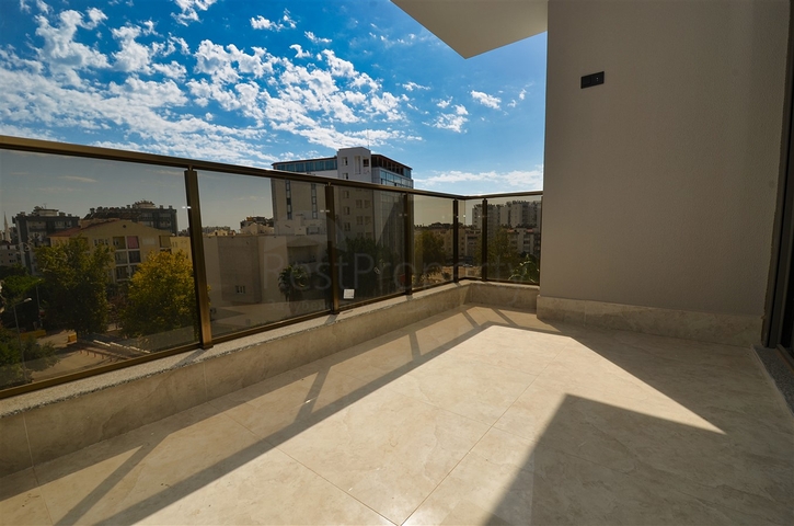 Квартиры планировки 4+1 в районе Коньяалты - Анталия