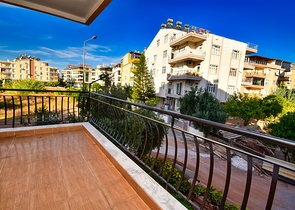 Квартира планировки 3+1 в микрорайоне Пынарбашы - Анталия 